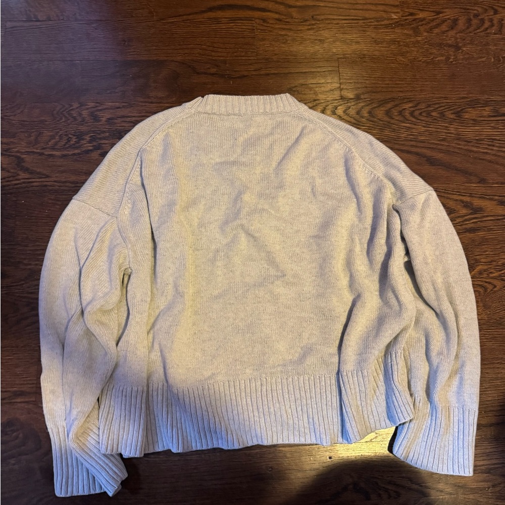 Men's Light Gray Sweater